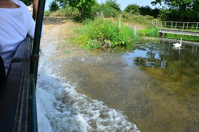 12 07 13_5120.JPG - FORDING THE FORD - BNSS COACH TRIP TO SAMPSONS PERCHERON STUD - 12.7.13